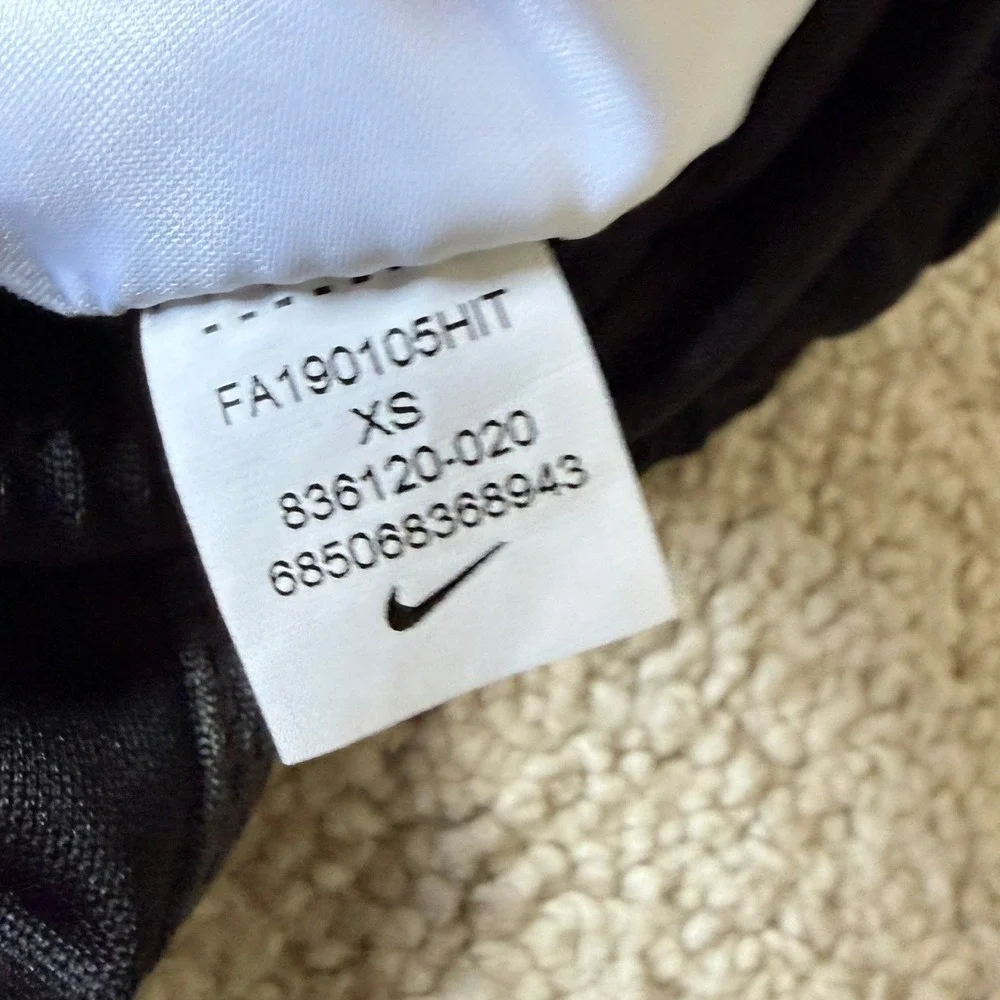 Nike Women's XS Epic Training Pants Black Gray Mesh Stripe Ankle Zips 836120-020